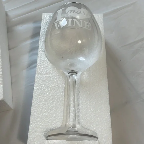 Bigmouth, Inc xl wine glass NIB and holds a full 750 mL bottle of wine - Picture 7 of 7